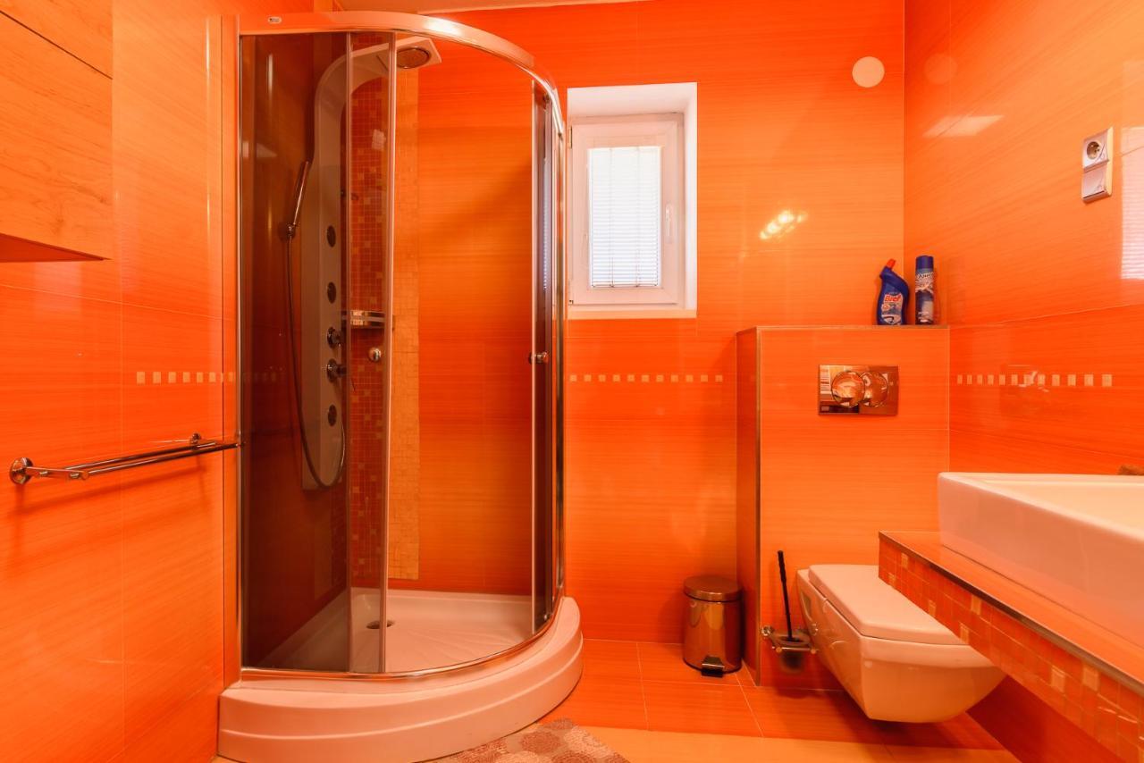 Apartman Elegant 2 Bešeňová Exteriör bild